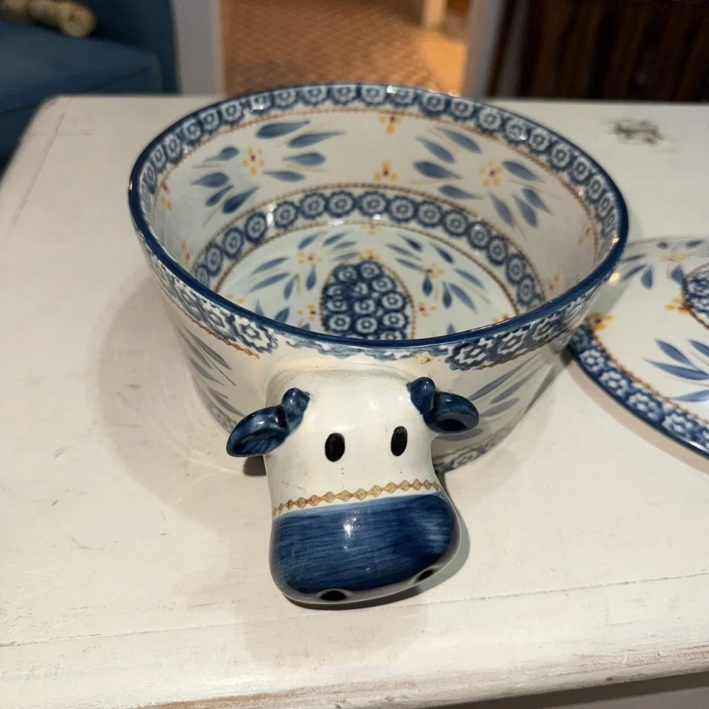 Temptations Ovenware Old World Blue Cow 2.5 qt Casserole & (4) 16 oz Ramekin Set